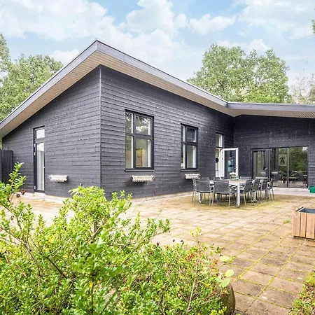 5 Star In * Fårvang