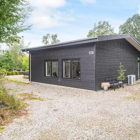 5 Star In Fårvang